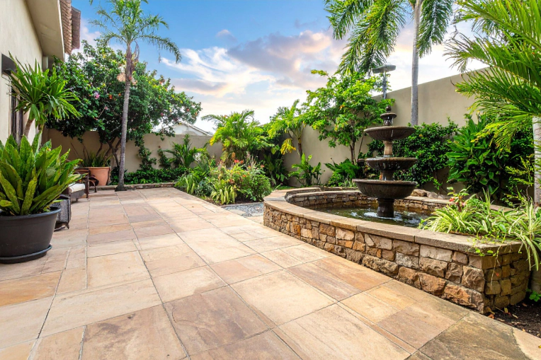 Custom Hardscape Design & Install